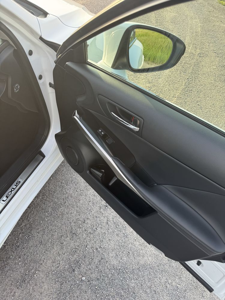 Lexus IS 2013 року Європа