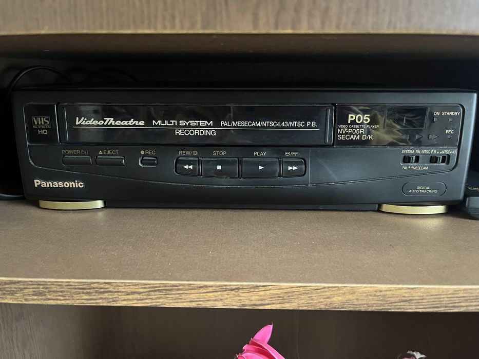 Видеомагнитофон Panasonic