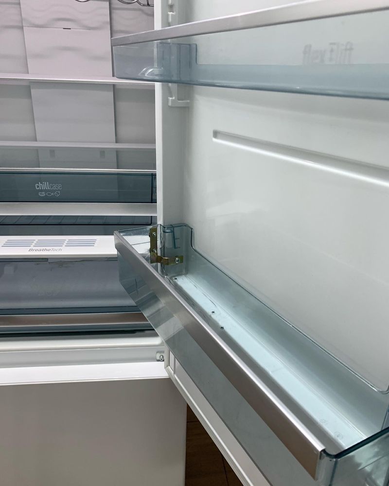 Холодильник Panasonic NoFrost/ інверторний двигун/ по фасаду ідеальний