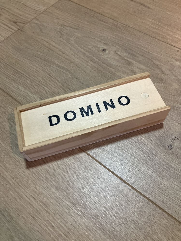 Domino komplet gra