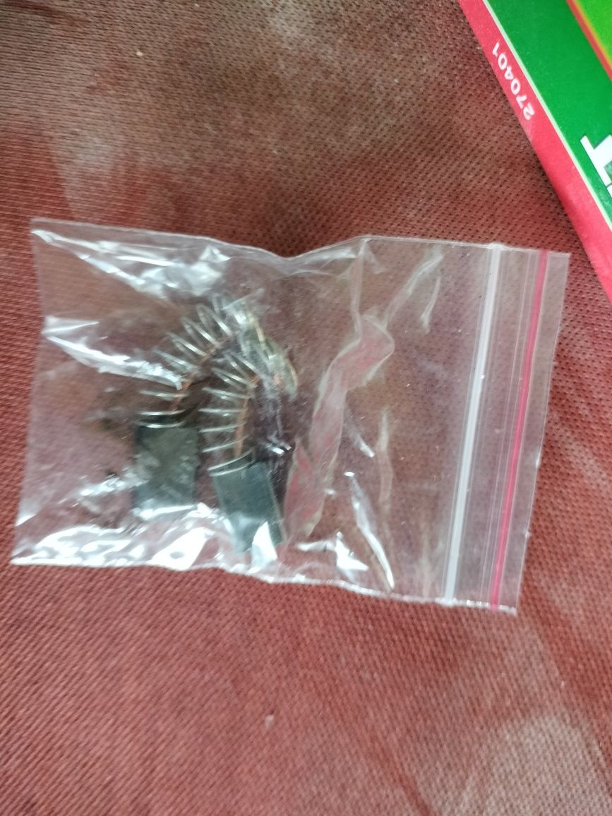 Tupia Nova - Nunca Usada+ conjunto de fresas só 45€