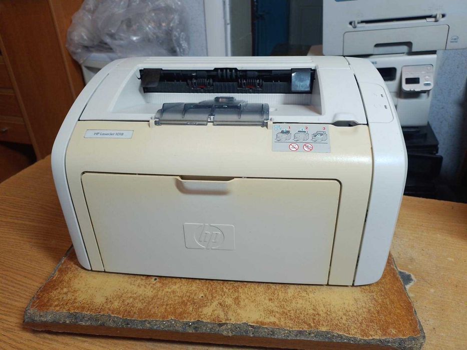 Лазерний принтер HP LaserJet 1018/1020/1022n з ГАРАНТІЄЮ (є кількість)