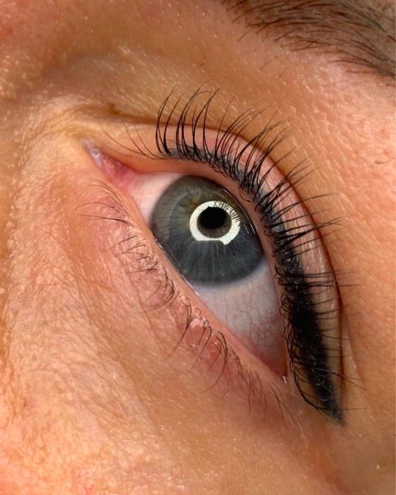 Нарощення вій Троєщіна