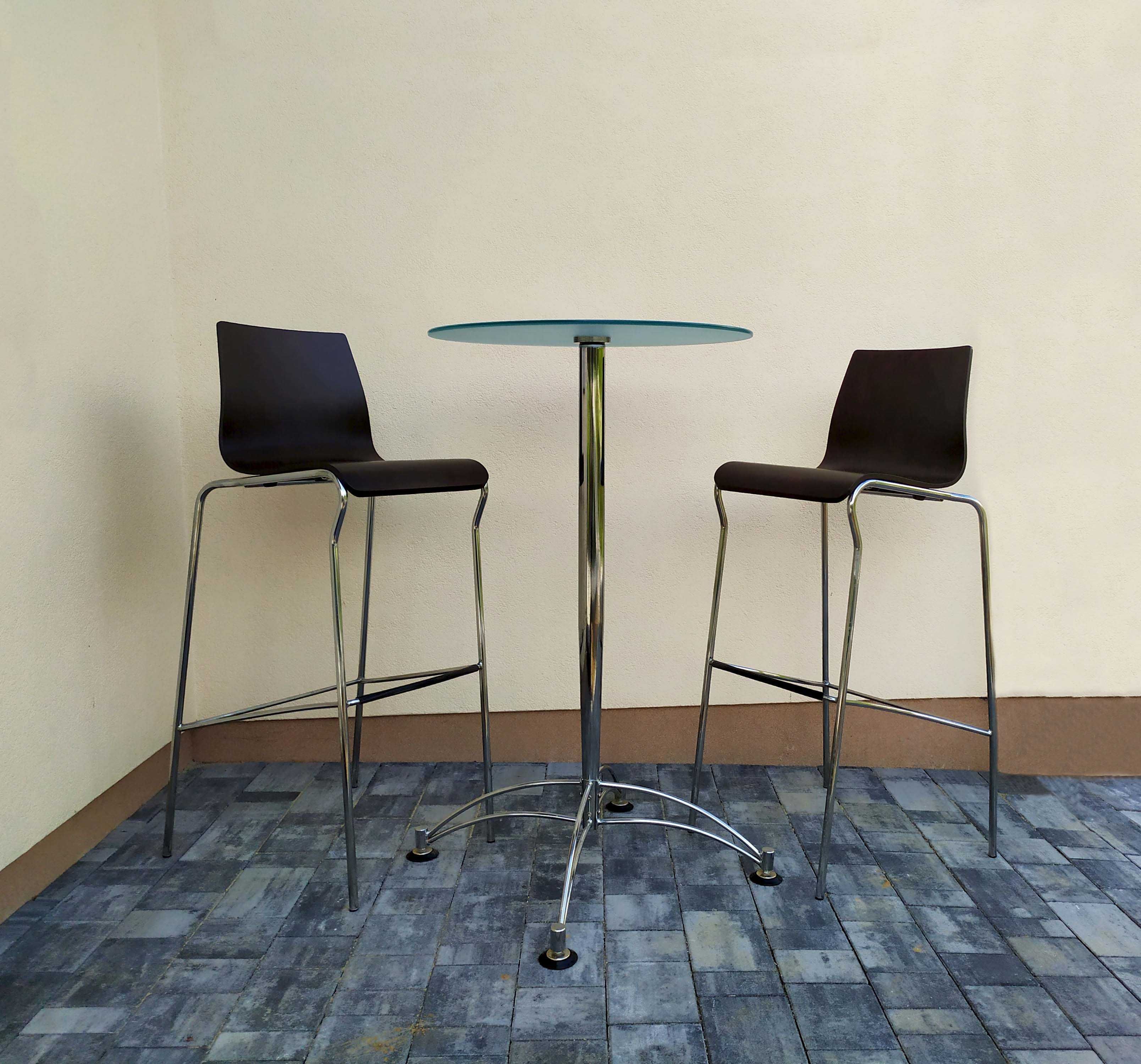 Zestaw barowy - krzesła i stoliki x2
