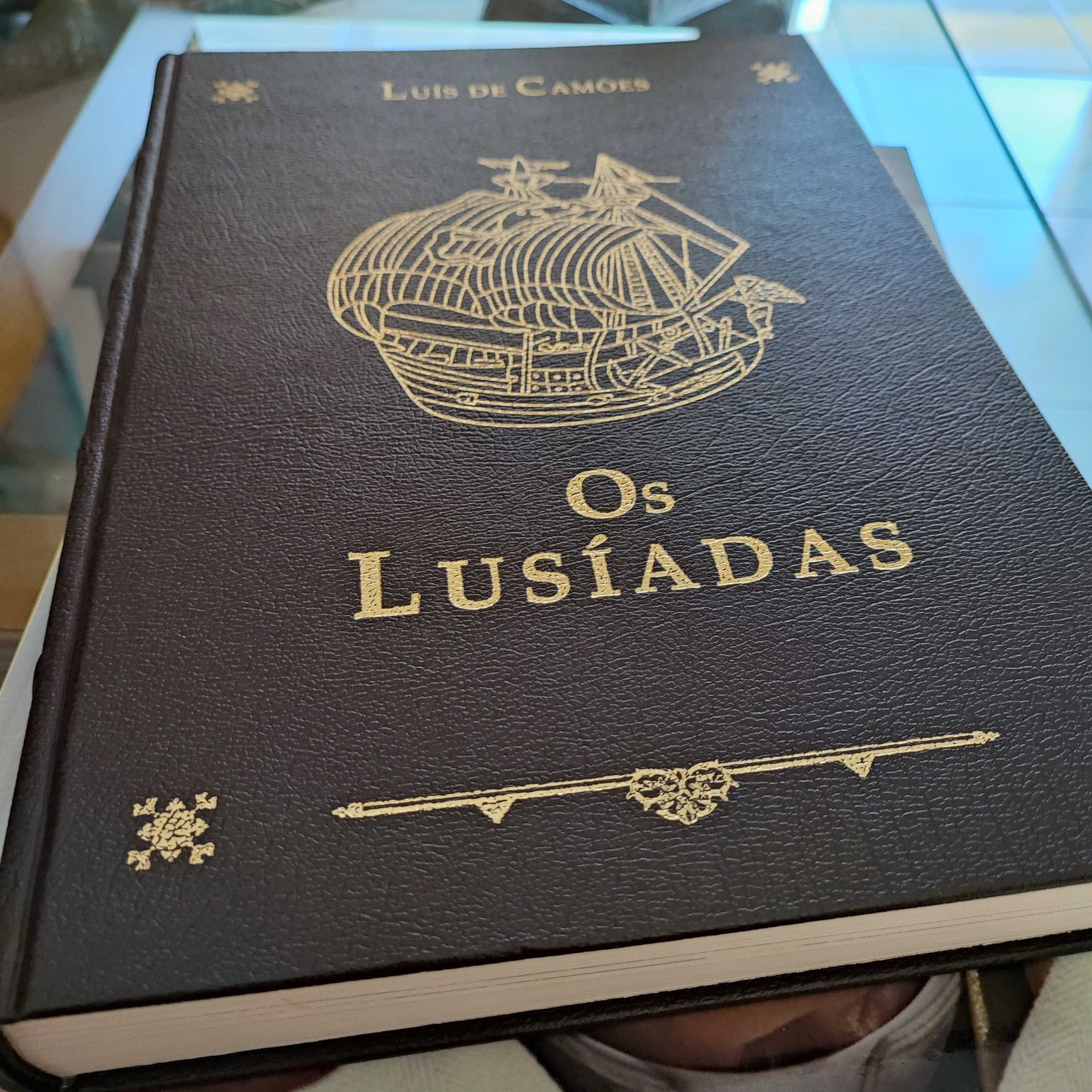 Livro "Os Lusíadas" - edição especial