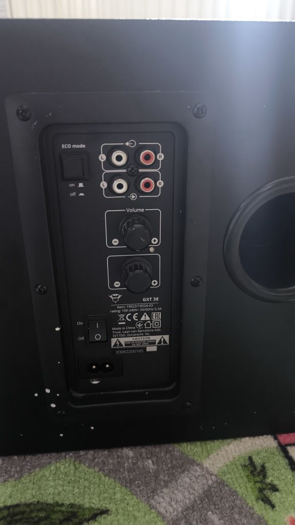 Głośniki TRUST GXT 38 2.1 Subwoofer