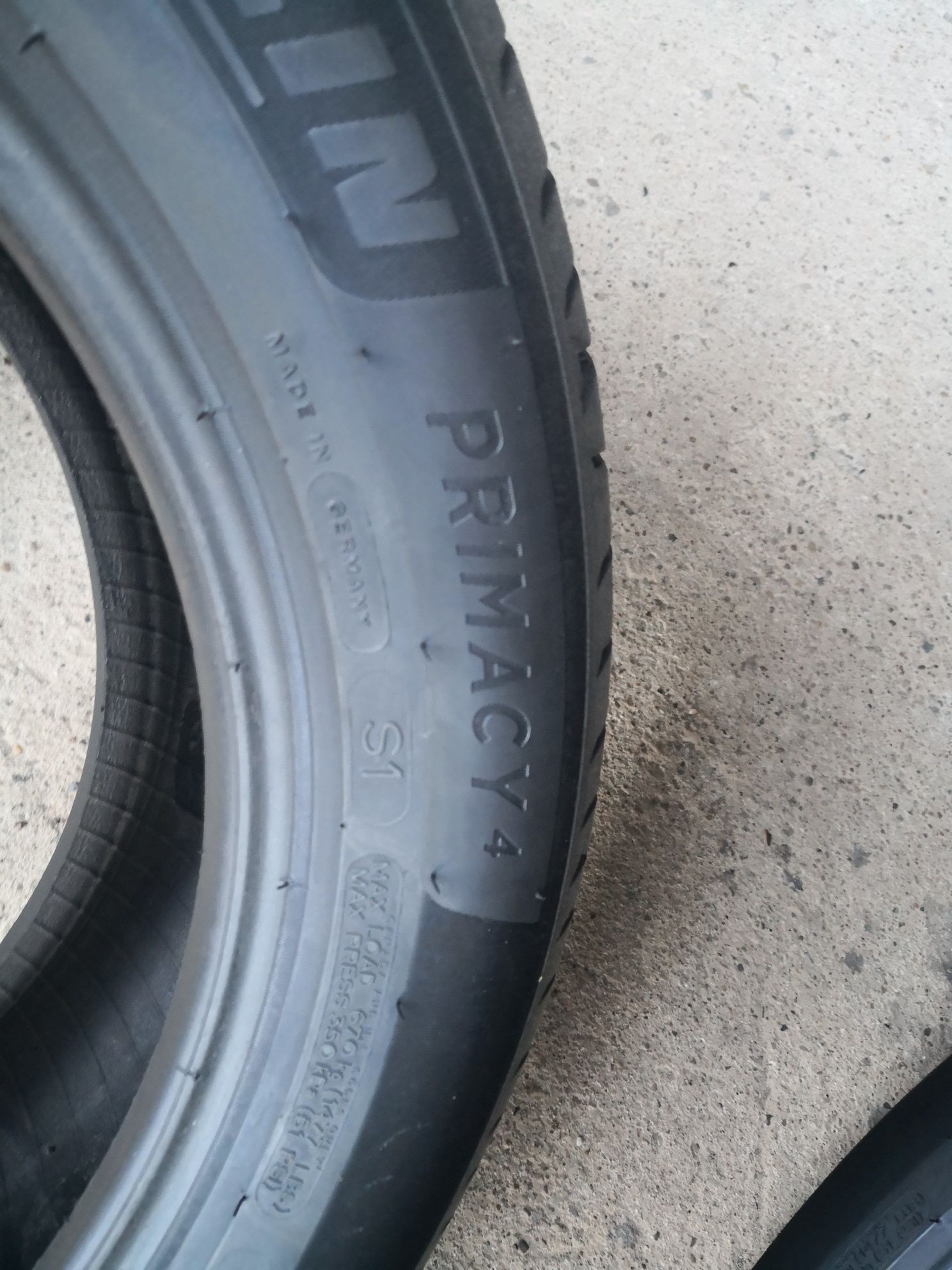 215/55r17 Michelin 2020  5.8mm lato