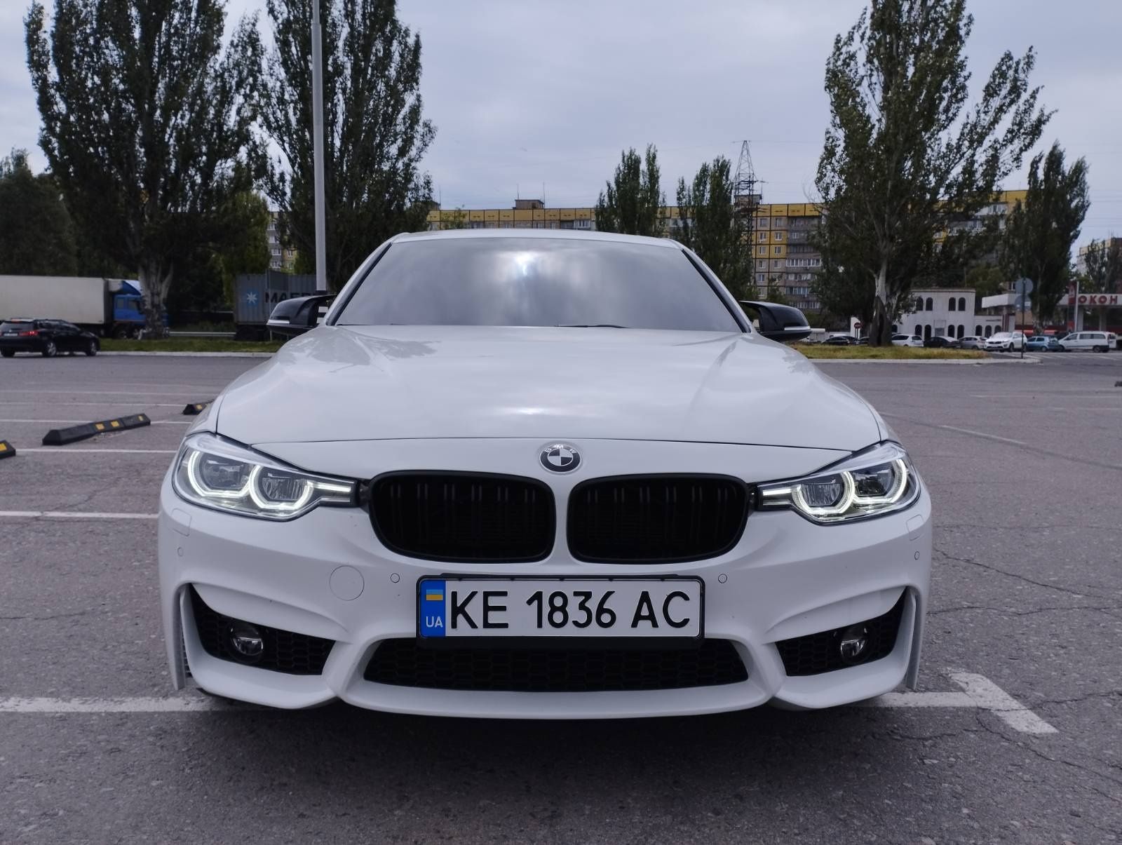 BMW F30 xDrive 328i