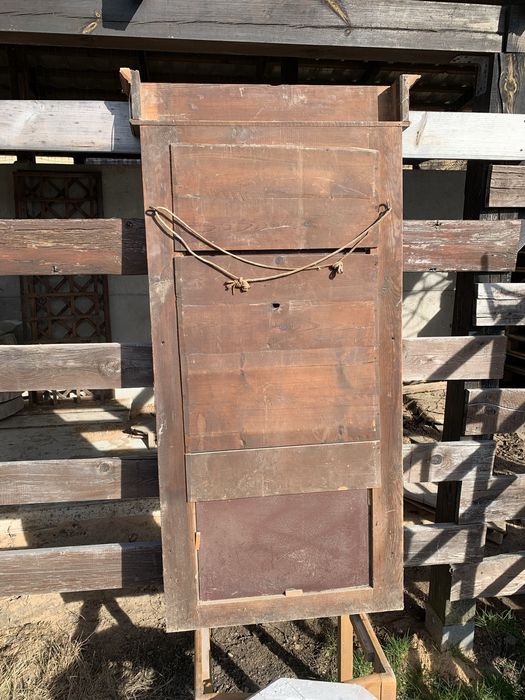 Stylowe lustro z górką