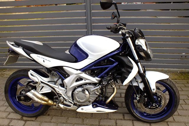 Suzuki gladius sfv 650 sv A2 35kw sportowy wydech