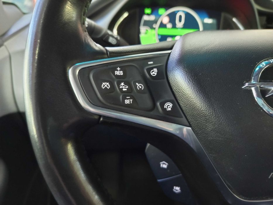 Opel Ampera-e 2019