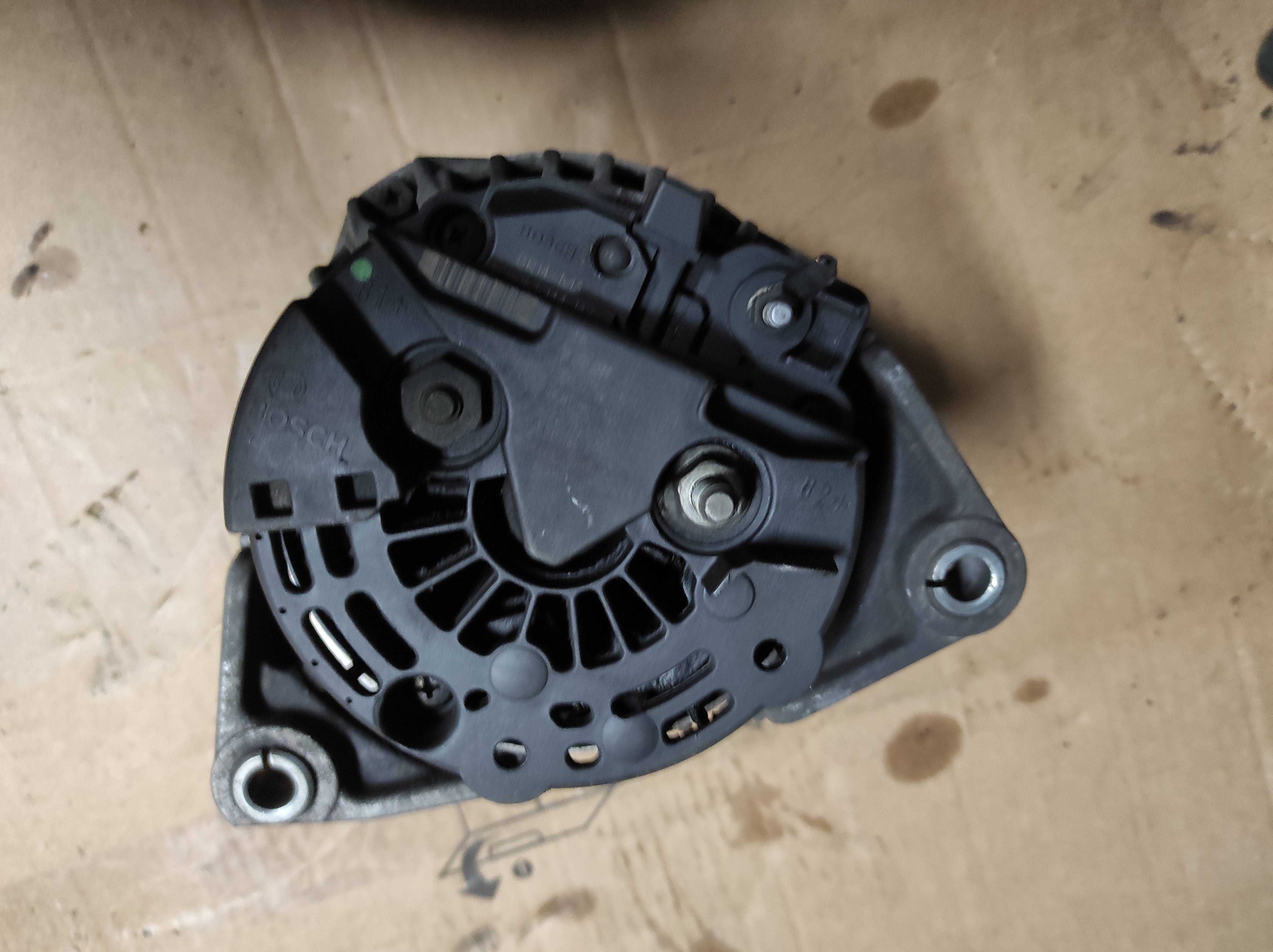 Alternator Opel Vectra C 2,2 DTI 120 A 0124,515,080