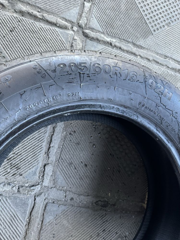 205/60R16-4шт Giti оригінал із Німеччини 7мм в наявності!