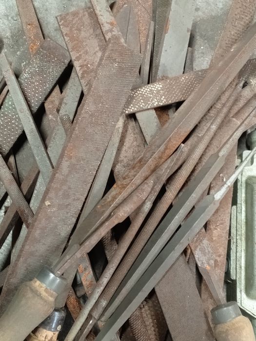 Продам напільнікі, рашпеля, дрель.