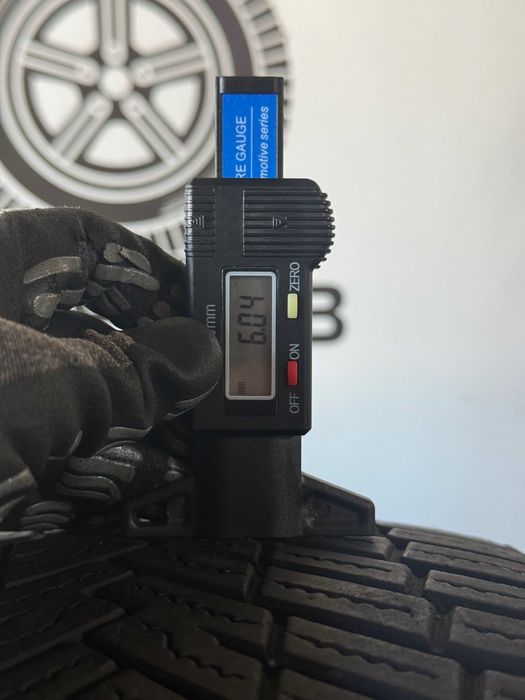 Всесезонні шини 225/40/18 та 255/35/18 Pirelli, всесезонные шины R18