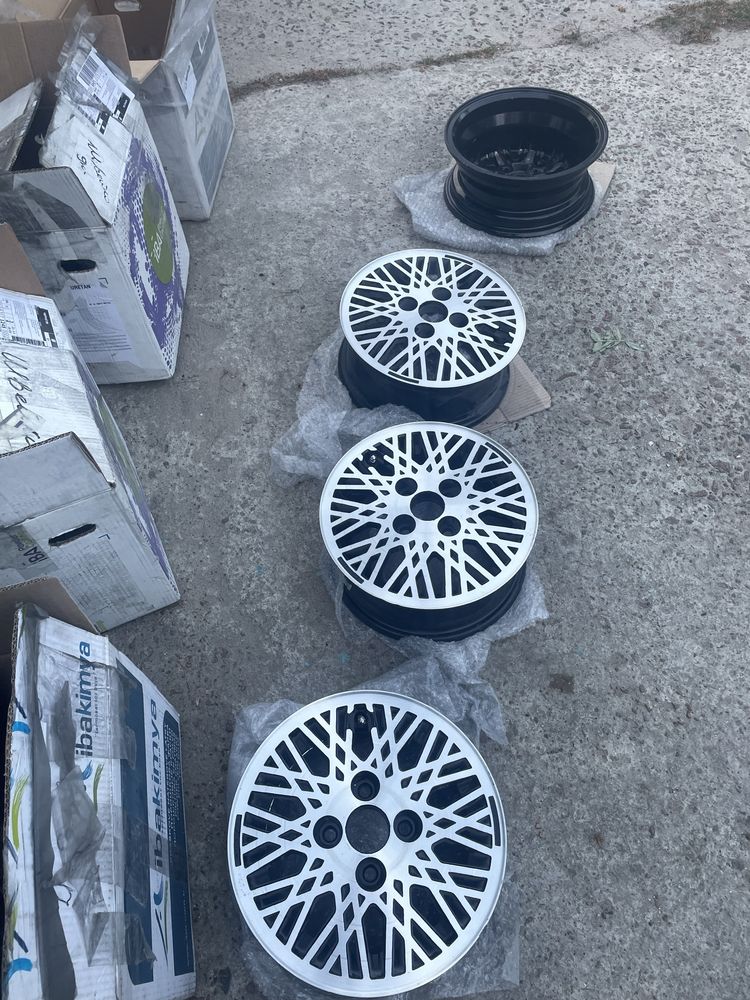 Диски Honda r15 4*100
