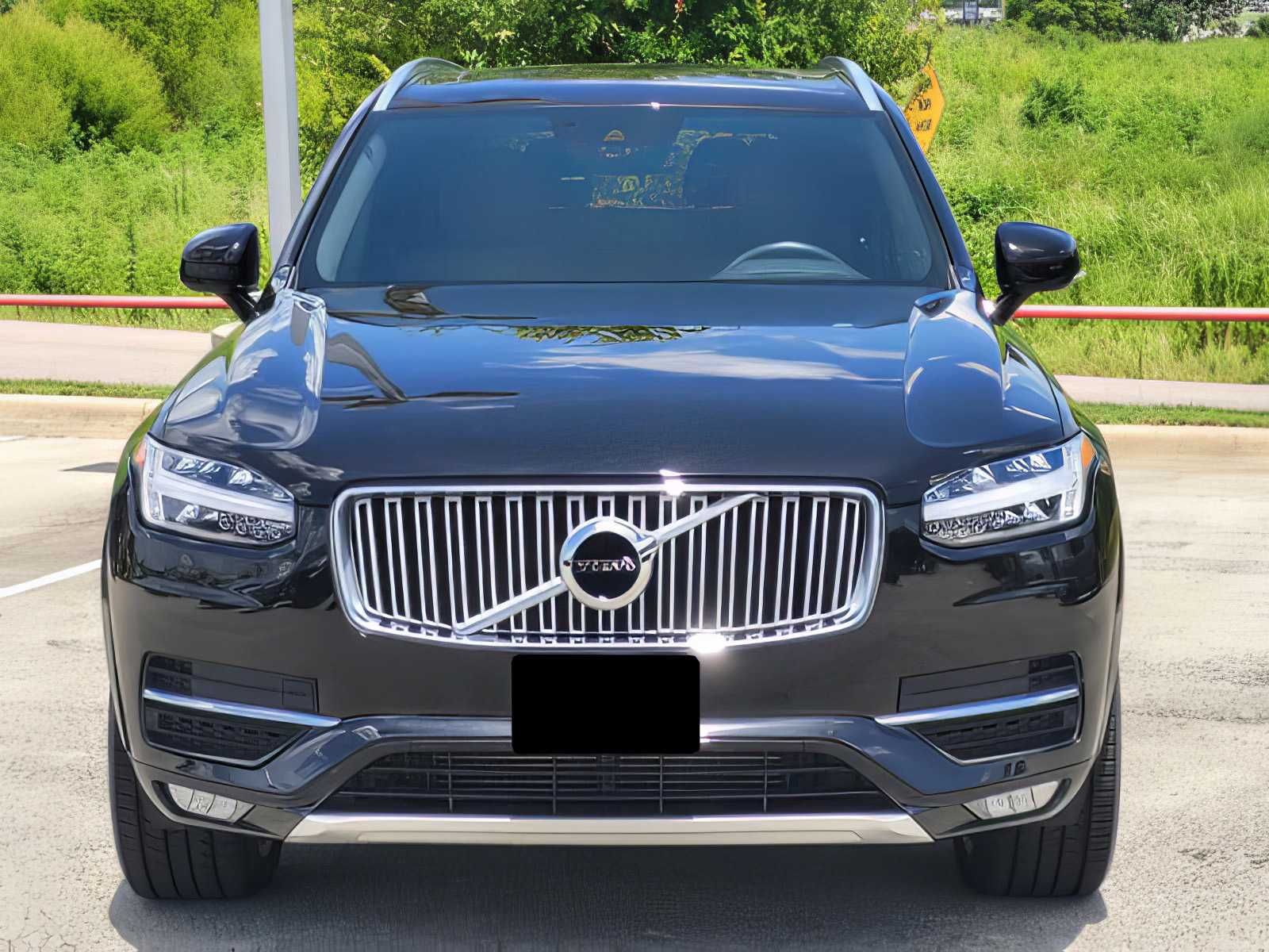 2019 Volvo XC90 T6