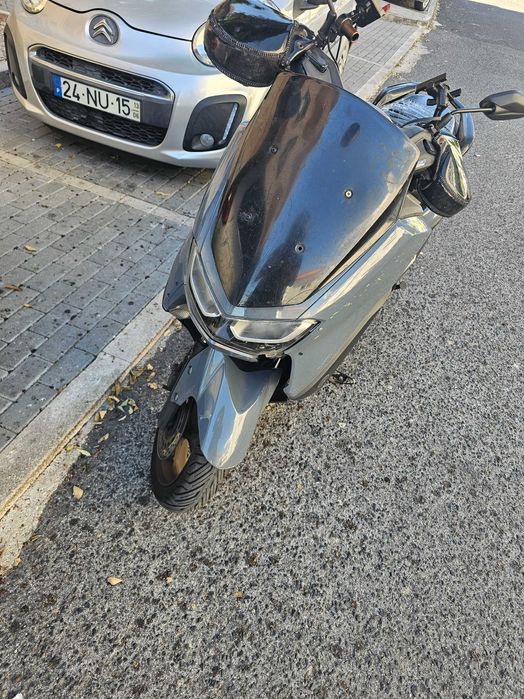 Yamaha nmax 2021