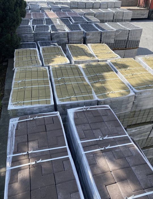 Бруківка Бордюри Брусчатка