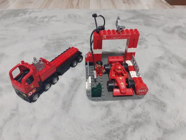 LEGO Duplo Ferrari Pitstop 4694