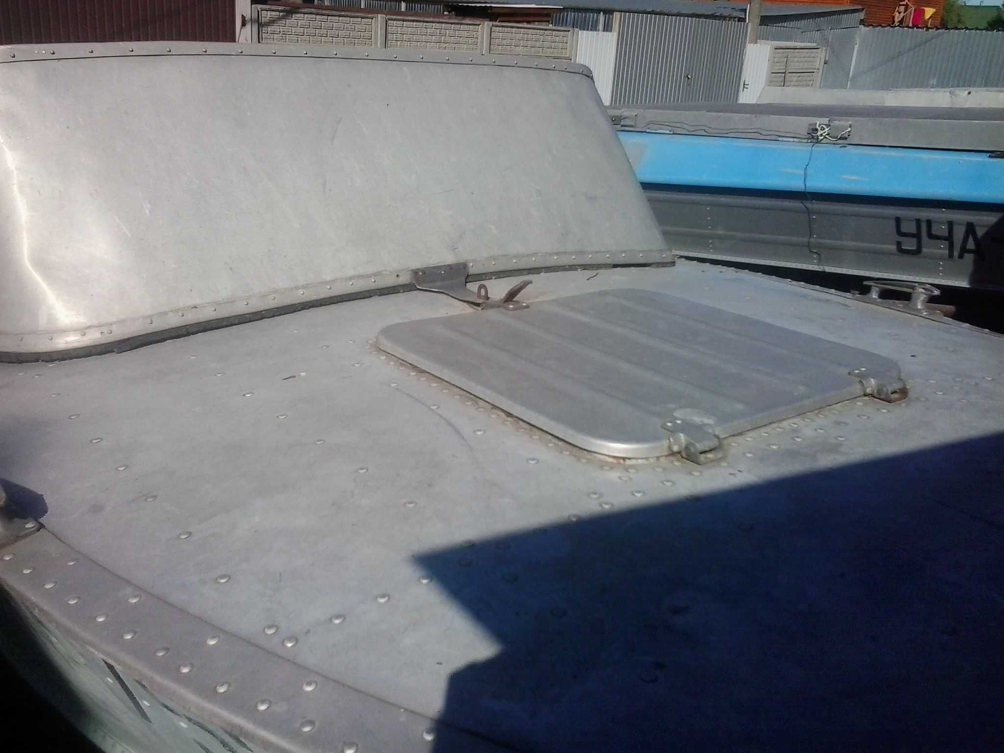 продаю Прогресс 2 м с будкой за 1000 евро.