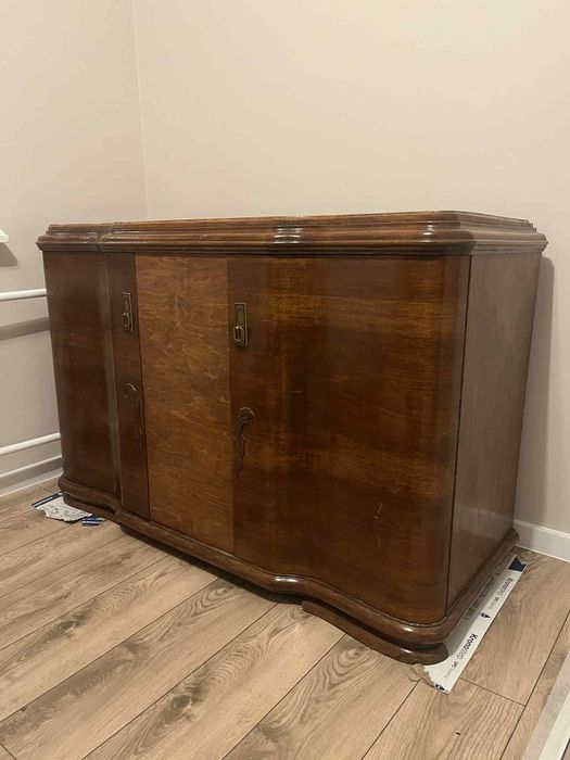 Sprzedam starą komodę