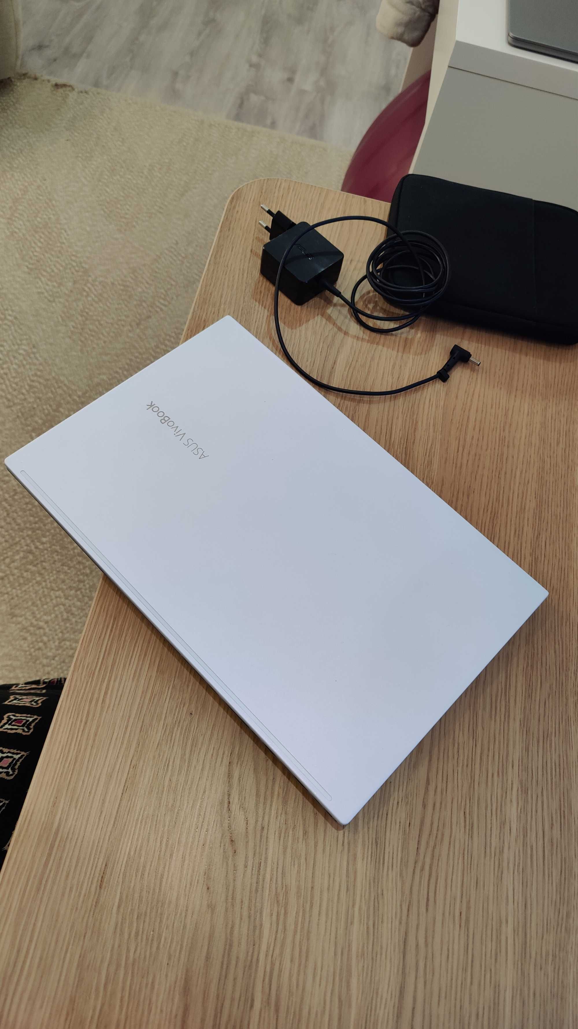 Asus VivoBook S14 M433I