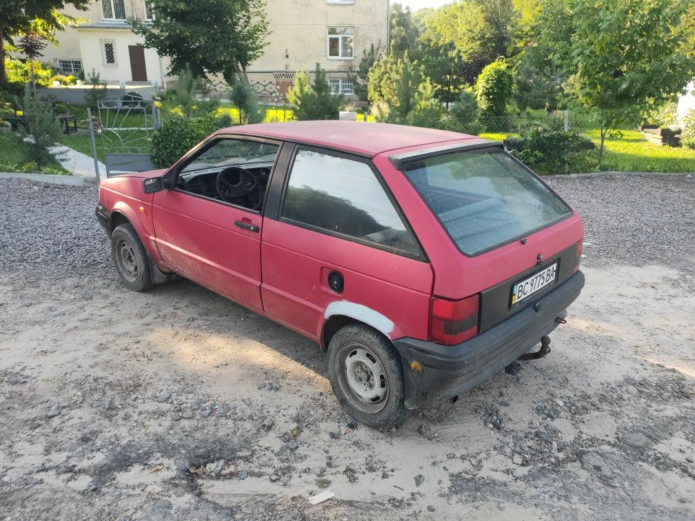 Сеат Ібіца 1992 року Сів поїхав