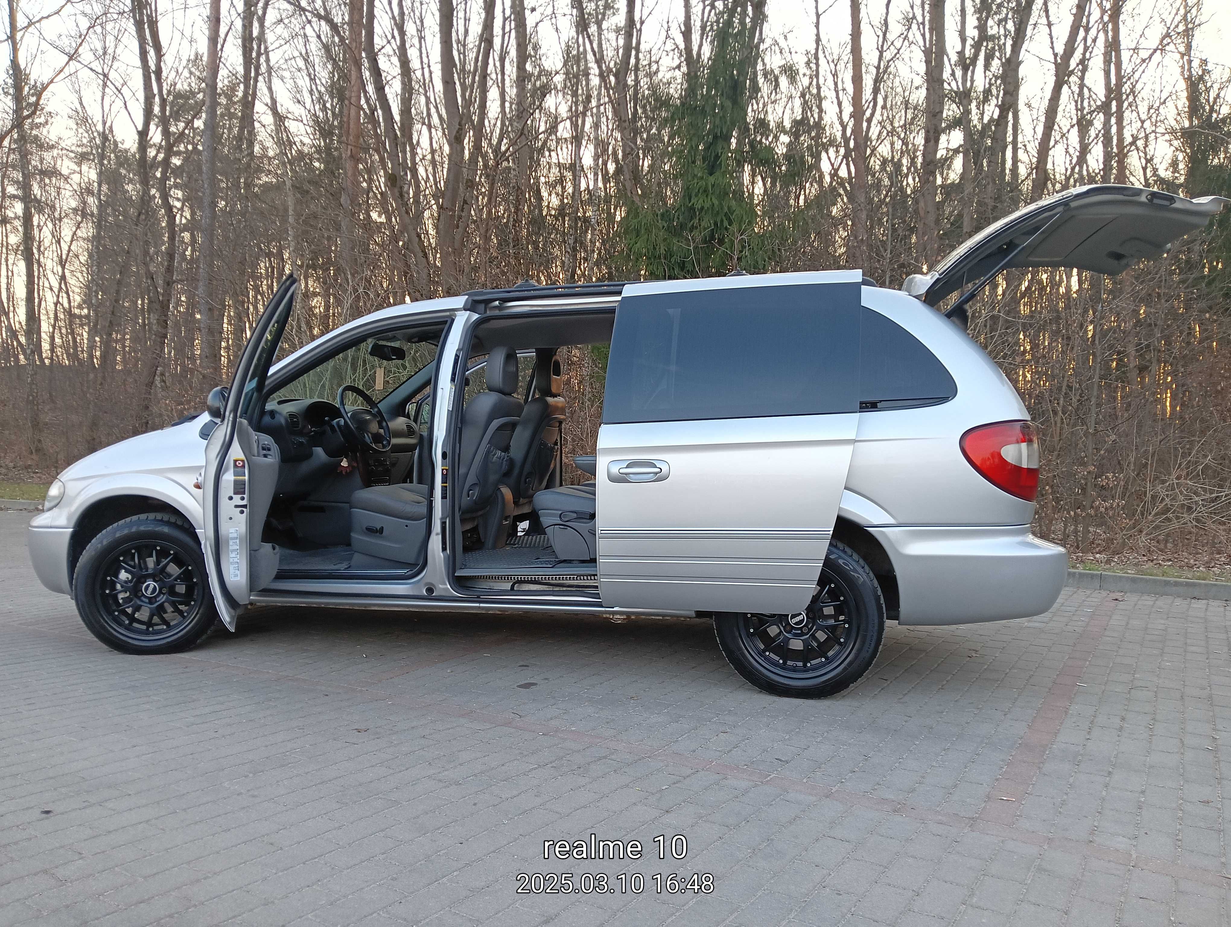 Chrysler Grand Voyager 2.8 CRD Limited. Zadbany.