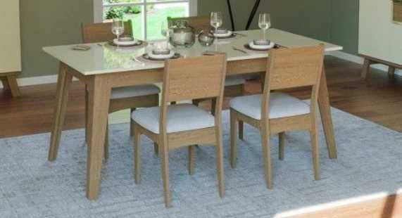 mesa c/ conjunto de cadeiras