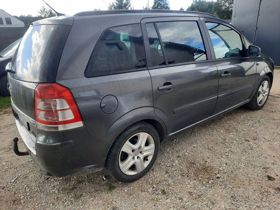 Opel Zafira B 1.7 CDTI 2010r.