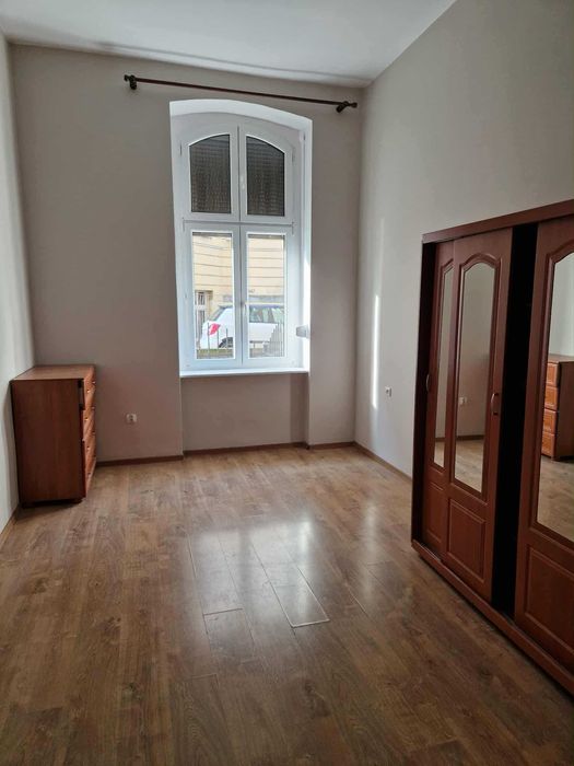 2 pokojowe ,Jeżyce b.dobra lokalizacja ,funkcjonalne ,parter