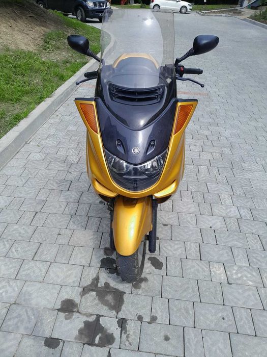 Скутер Ямаха  Yamaha Majesty YP250