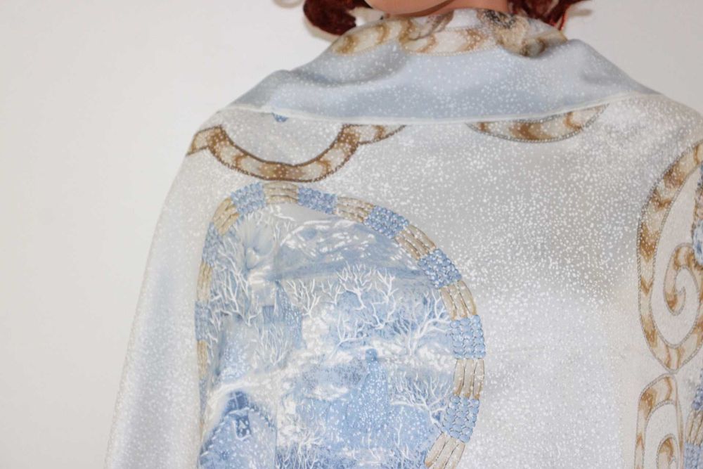 ESCADA Piękna Jedwabna Chusta Apaszka Jedwab 100% 90x92