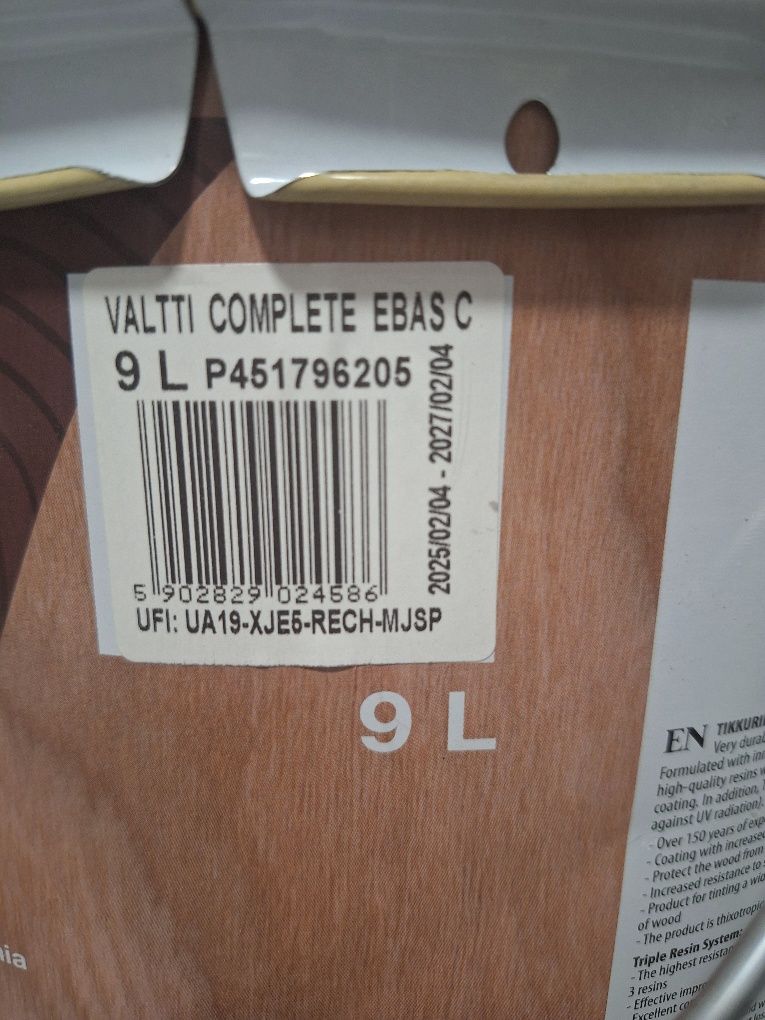 Biała LAKIEROBEJCA Tikkurila Valtti Complete 9L kolor  5060 BIAŁY