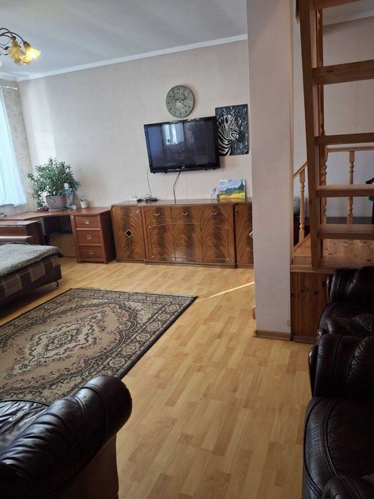 Дом 170м², ремонт в П. Борщаговка. Кирпич, газ, 8 сот. 5 км от Киева