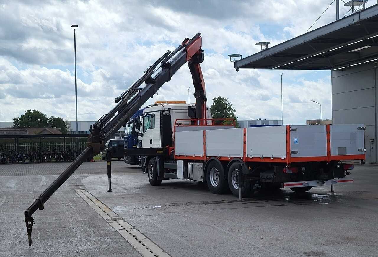 Бортовий MAN TGS 26.400 TGS 6X2 Palfinger PK29002 виліт стріли 18,9м