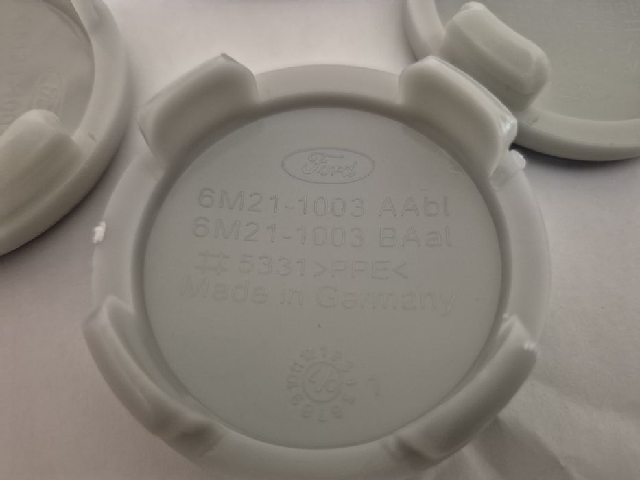 dekielki kapsle kołpaki do alu felg Forda średnica 5,2/5,4 cm granatow