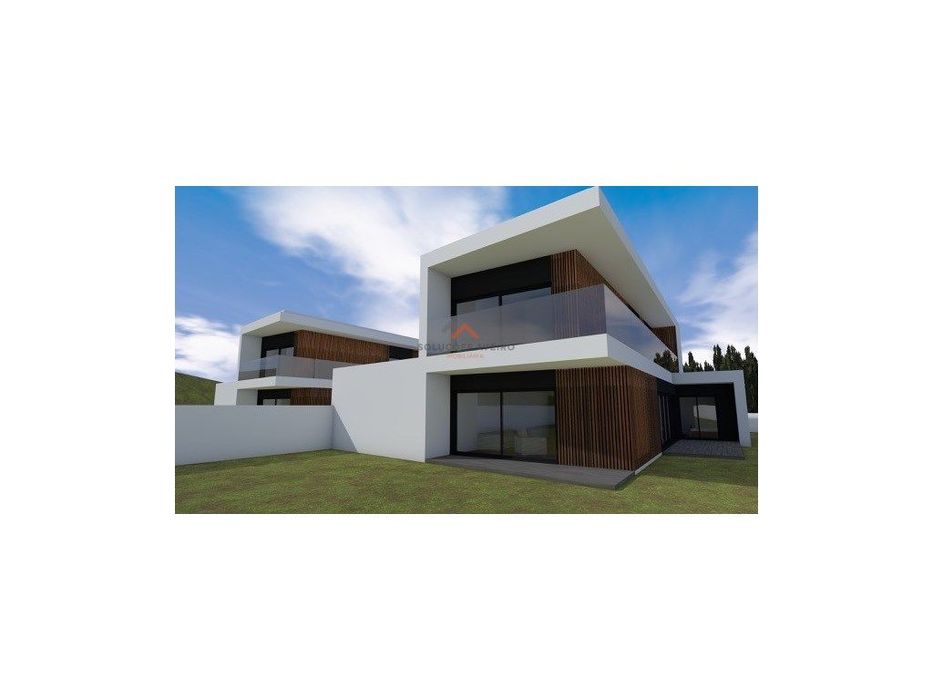 Moradia T4 Isolada - São Bernardo, Aveiro.