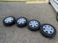 Oryginalne alufelgi 15” 5x112 z oponami letnimi !