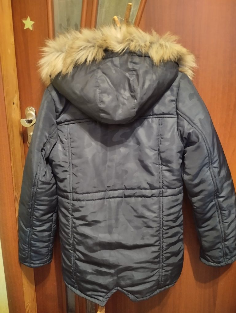 Курточка куртка зимняя на мальчика
