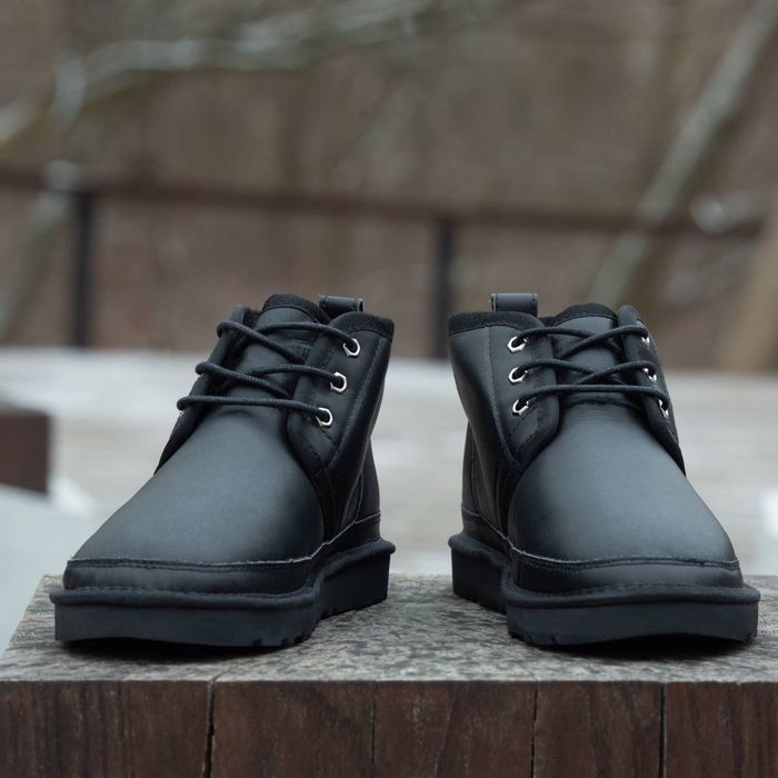 UGG Neumel Black Leather