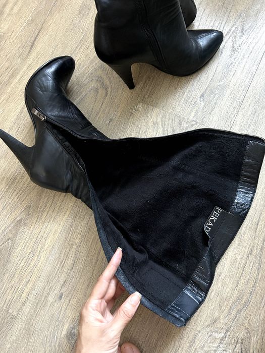 Продам шкіряні чоботи, жіночі, чорні, Pecadili