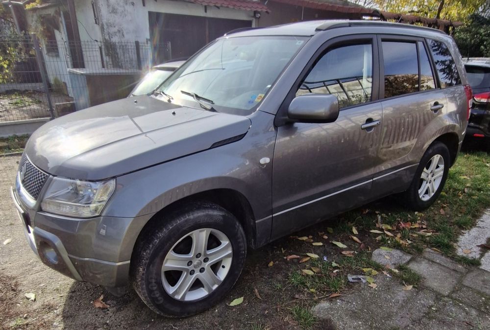 Suzuki grand vitara 4x4 2007r  2.0 benzuna