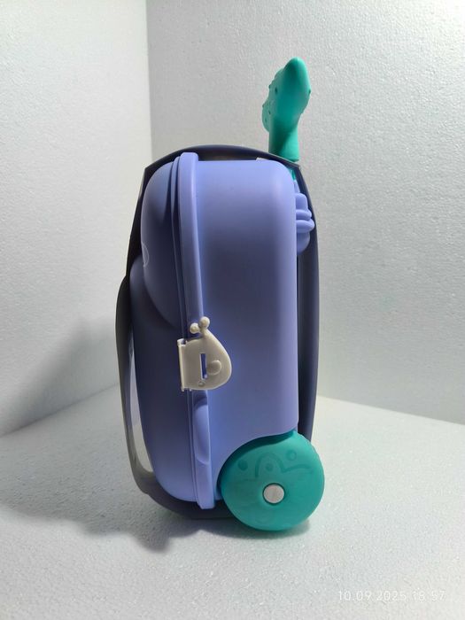 Walizka na kółkach z zabawkami plażowymi PlayTive