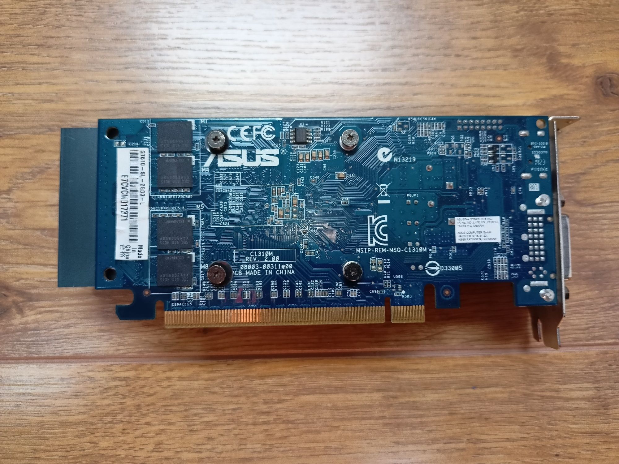 Karta graficzna ASUS GT610 2GB - GT610-SL-2GD3-L pasywna - śledź 8 cm