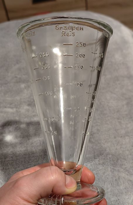 przedwojenna niemiecka szklana miarka kuchenna, dozownik