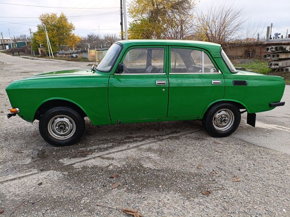 Продам москвич 2140
