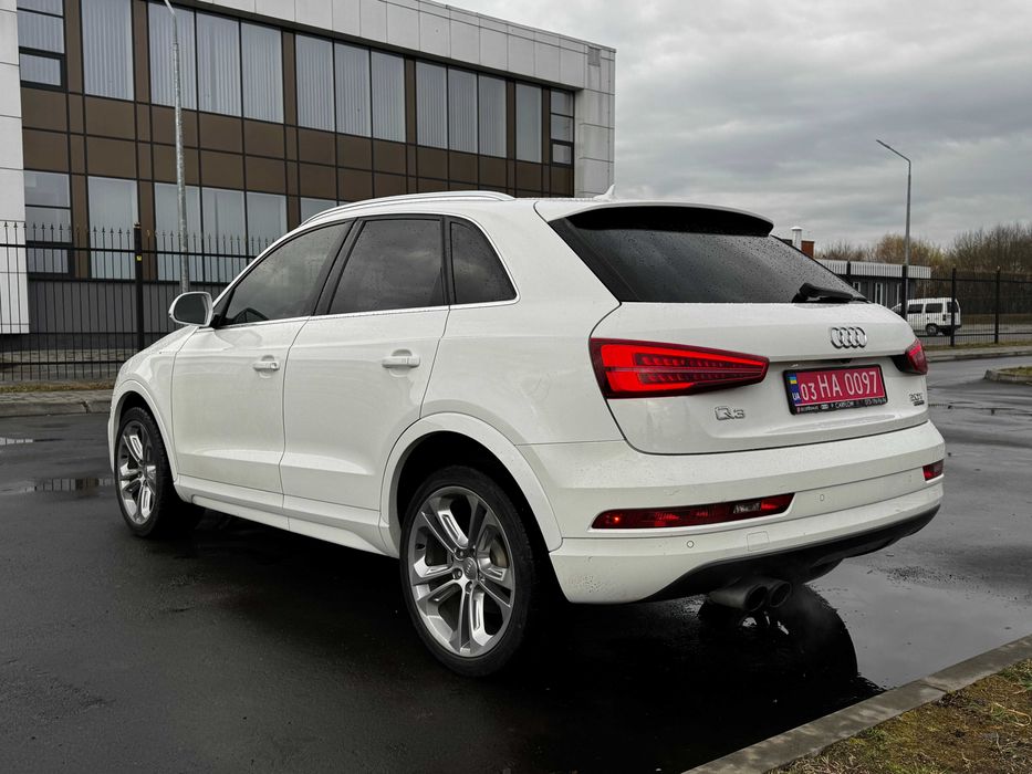Разборка Бампер AUDI Q3 8U Рестайлінг б/у автозапчастини
