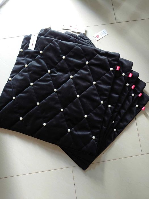 Poszewka home&you, czarne, welwet 43x43. Glamour